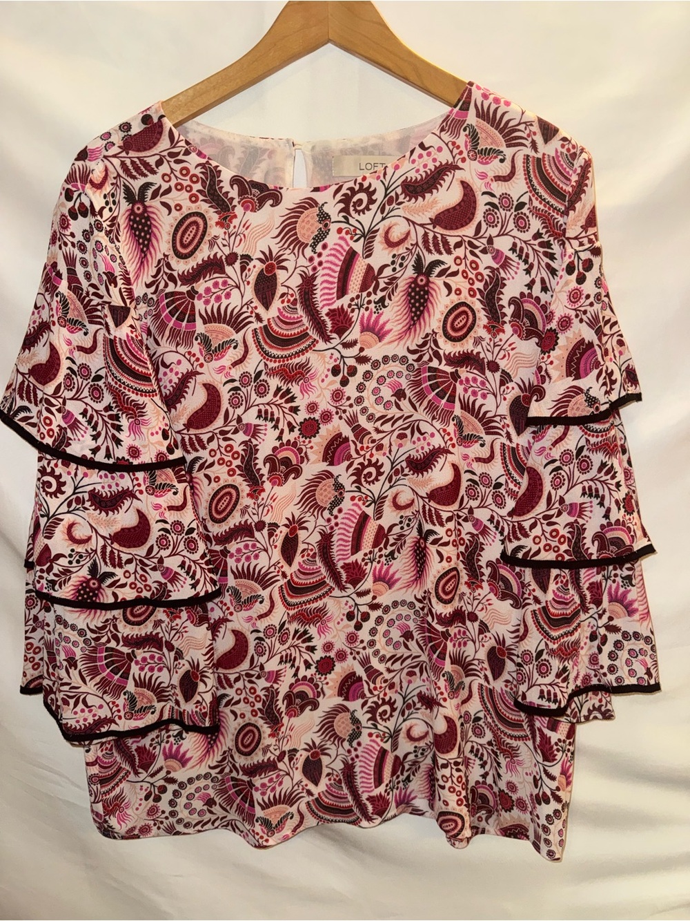 LOFT Pink Multi Floral Print Ruffle Sleeve Blouse SZ L